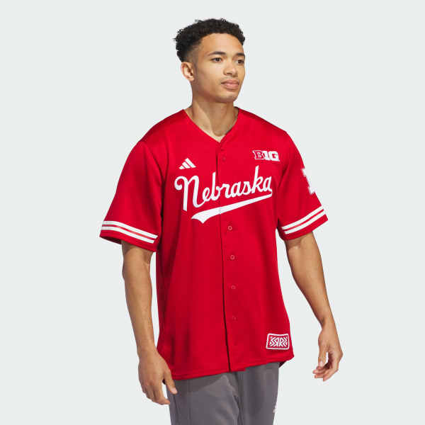 How to Shrink a Baseball Jersey: Tips And Tricks