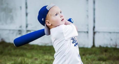 Why Do People Wear Baseball Caps Backwards? Unveiling the Trend